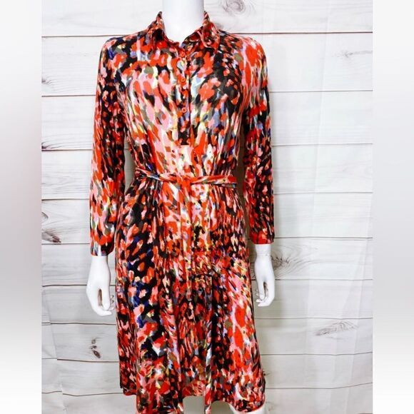 CAbi Watercolor Multicolor Print Jersey Shirt
Dress - Picture 4 of 13